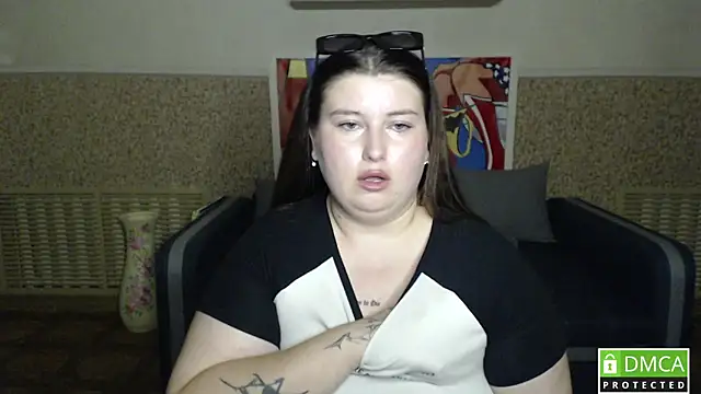 Chat XXX en directo de Katina_deeplou4
