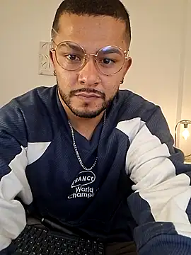 BrunoSilva_ Live XXX Chat