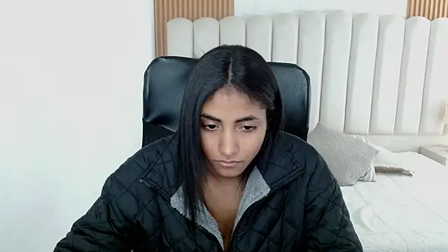 shaneelle élő XXX-chatje