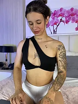 JuliaColemann XXX чат на живо