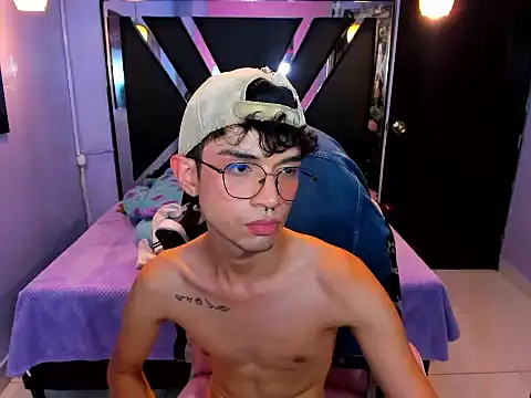 Chatroom XXX en direct de LiamHeatx