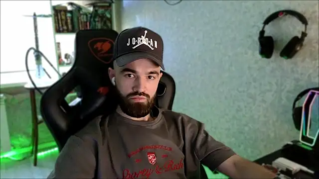 _Serious_Man Webcam-Show