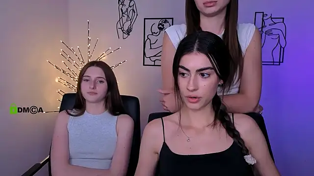 nekky_mouse Adlı Modelin Canlı XXX Sohbeti