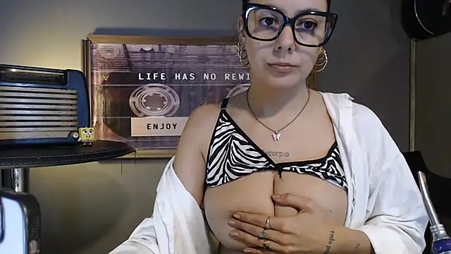 Živý XXX chat Mickyta