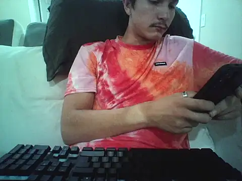 Nicks10in: απευθείας συνομιλία ΧΧΧ