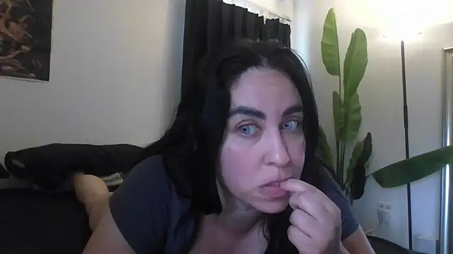 Chat XXX en directo de WetFlower69