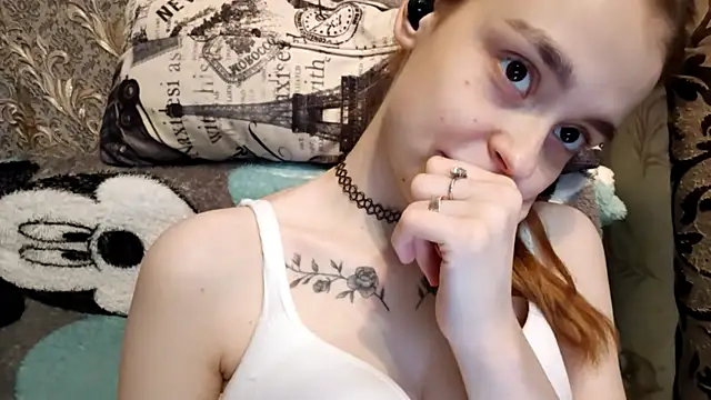 CUTE1KITTY's Live XXX Chat