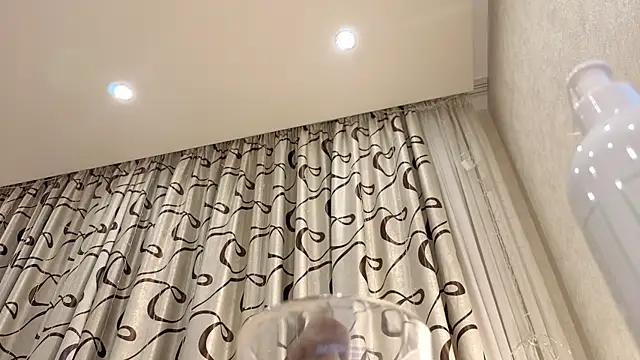 dolly_ll Adlı Modelin Canlı XXX Sohbeti
