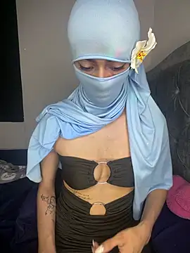 _Zahiira_ – Naživo XXX chat
