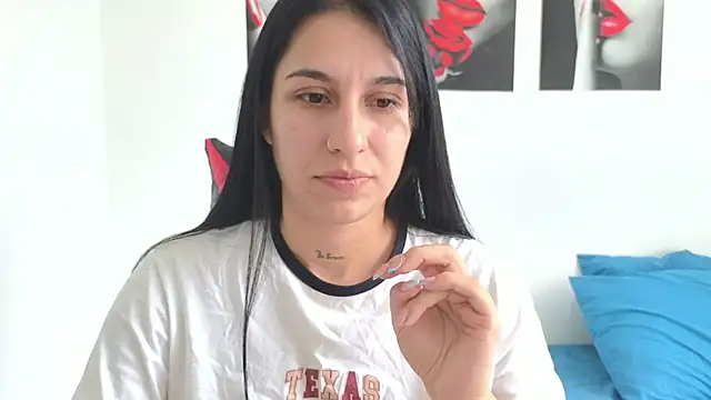 Chat XXX en directo de tammyandrade_