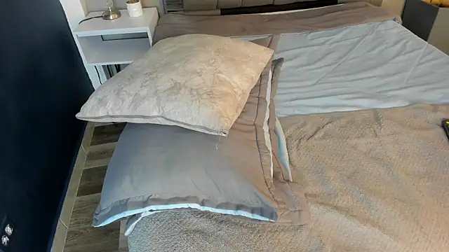 Charlie___Musk: απευθείας συνομιλία ΧΧΧ