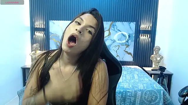دردشة CryBabyVelvet الجنسية المباشرة