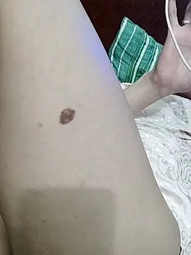 QueenSoreal Chat XXX live