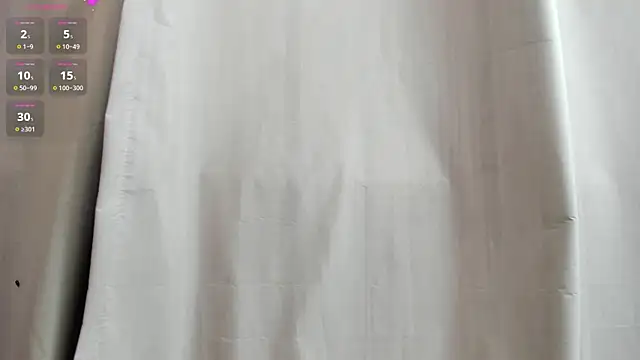 yasmin_dinaのライブXXXチャット