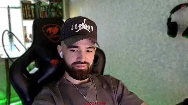_Serious_Man Webcamshow