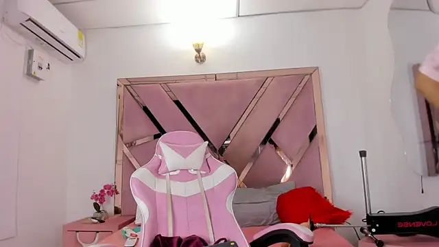 honeyhtx's Live XXX Chat