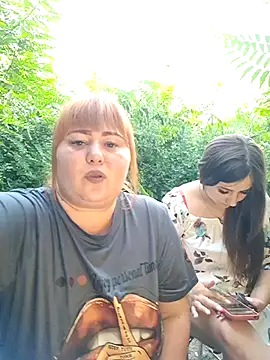 Show modela Buns2026 na web-kameri