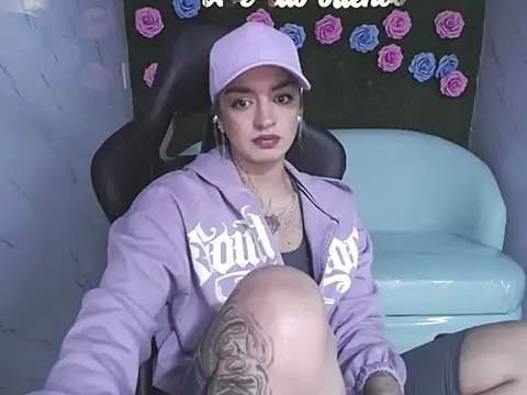 ravenvancleef's Live XXX Chat