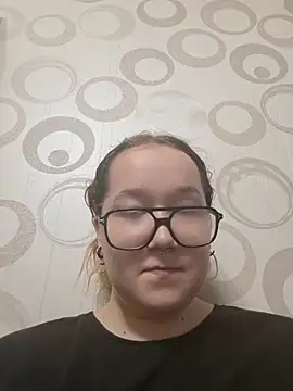 FionaDiorのウェブカメラショー