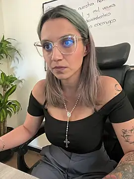 Isabella_varella- Chat XXX live