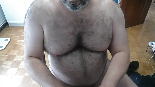 mikeyhotbear Live XXX-Chat
