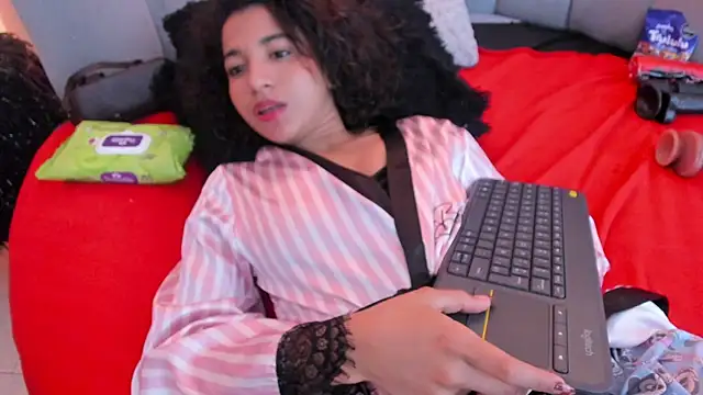 Živý XXX chat Emily_bruss