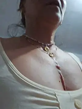 IsabelleCraft live XXX chat