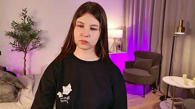 ElizaMild's Live XXX Chat