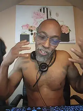 Chat XXX en directo de Lonelynudist59
