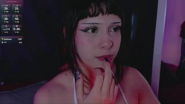 Neferet3n Live XXX chat