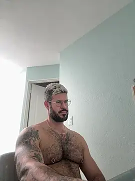 mrbighairychest 在線直播表演