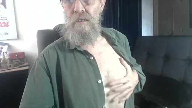 Pokazy przed kamerką – Uncle_Hottie