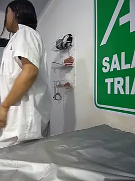 Kinky_DoctorX Adlı Modelin Canlı XXX Sohbeti