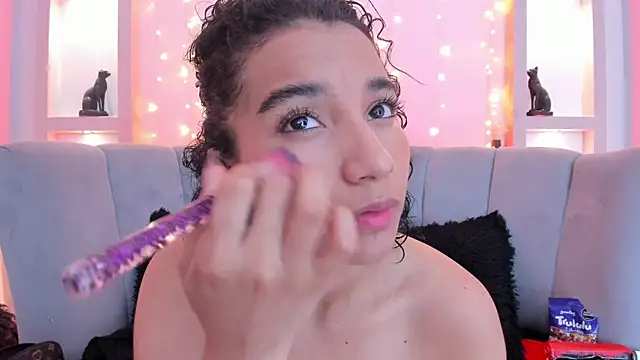 Chat XXX en directo de Emily_bruss