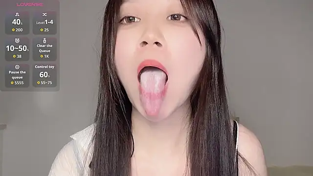 77-Vicky 现场XXX聊天