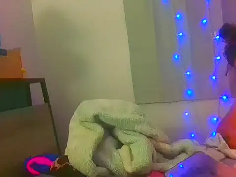 JustLacyRae 现场XXX聊天