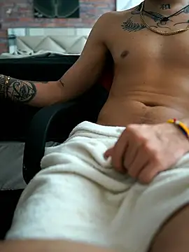 Chat XXX ao vivo de AlphaMasterXxx