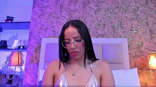 ValkyriaSteel Chat XXX in diretta