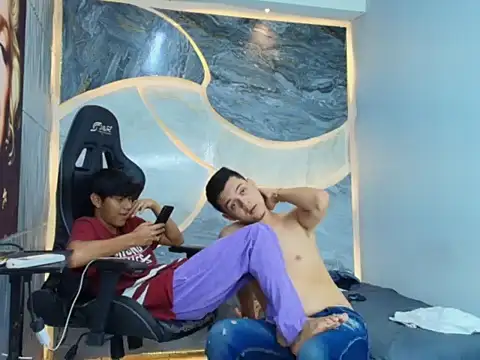 Benjamin_Alam XXX чат на живо