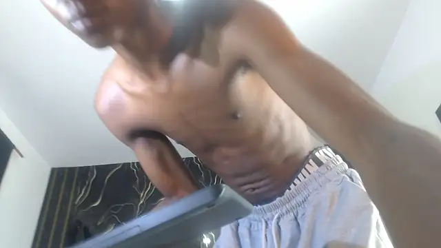 Chat +18 de Joel_Bell ao vivo