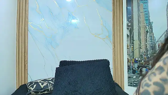 Czat XXX na żywo – Naughty_Kittenm