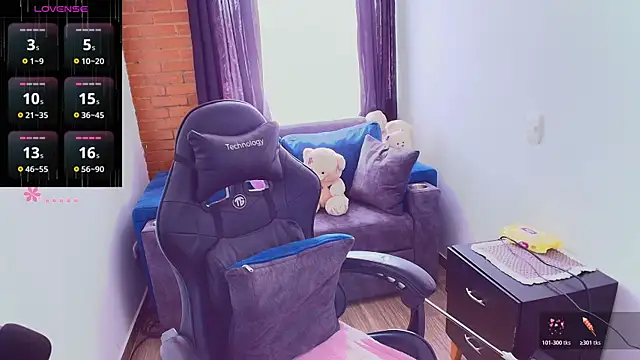 kendall_sexy27 live XXX chat