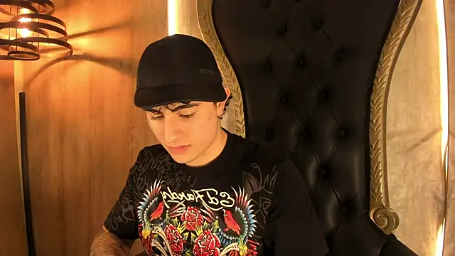 دردشة Zack_Bellmont1 الجنسية المباشرة