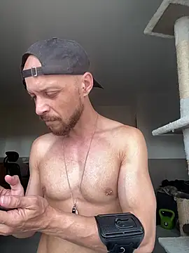 MattMiller28 现场XXX聊天