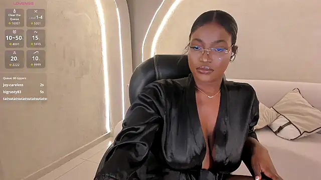 XXX chat uživo modela SavannahStorm