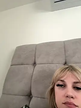 Živý XXX chat LustfulLuna_