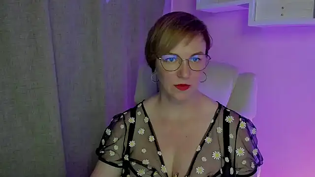 feliziaDesire 现场XXX聊天