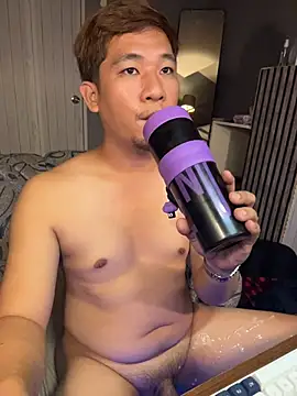 Titanryu 现场XXX聊天