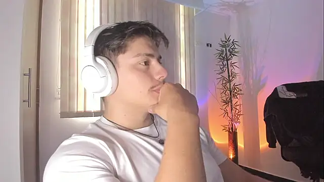 Giordano_Russo – Live XXX-chat