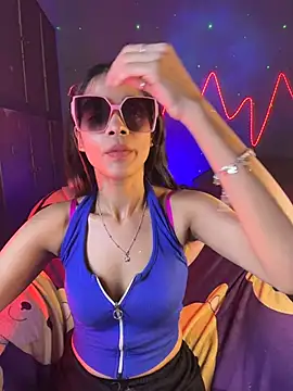 Chat +18 de Ivy_the_goddess ao vivo